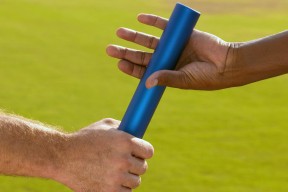 独行侠教练设立挑战任务激发球员斗志，独行侠球队的球员